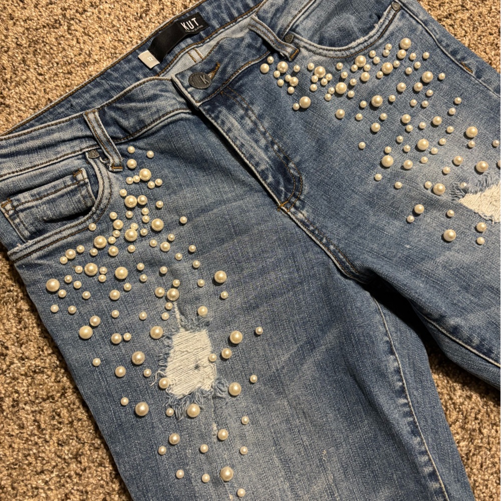 Kut from the Kloth Women's Blue Distressed Jeans with Pearl Details